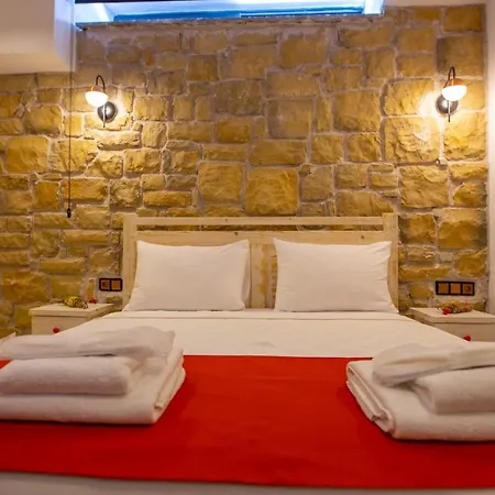 Hotel Neo Cunda 2*